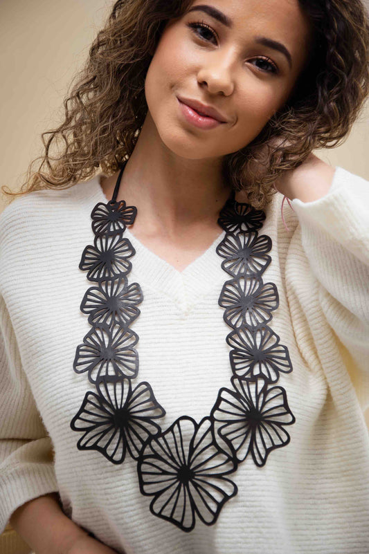 Canna Handmade Long Floral Necklace
